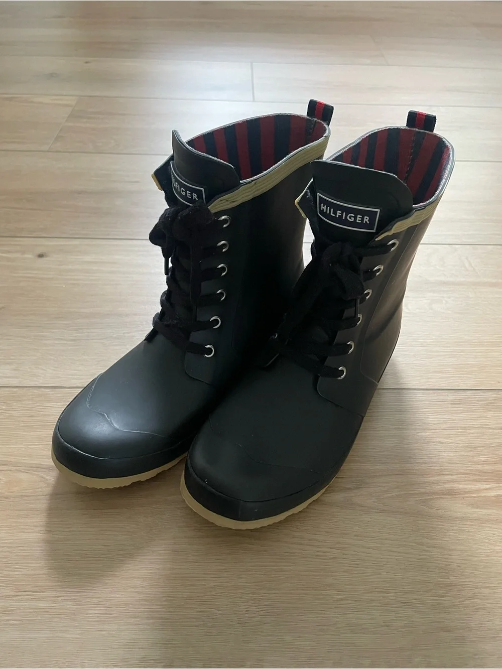 Tommy Hilfiger Black Lace-Up Women's Rain Boots Women 8 #0123